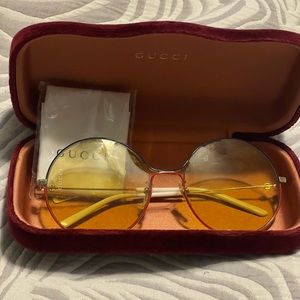 Gucci sunglasses
